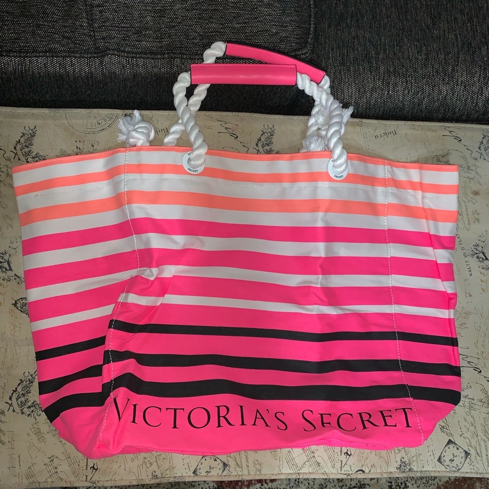 VS STRIPE MULTI-COLOR TOTE
